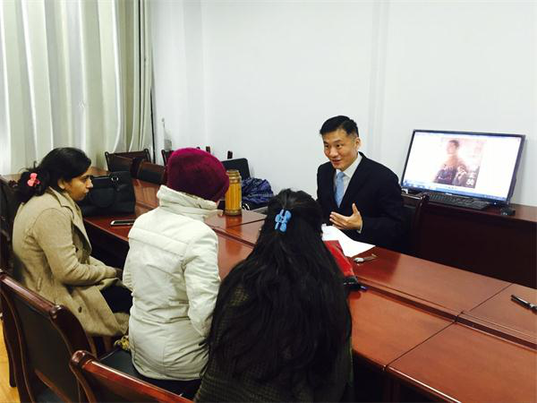 公司高农老师为职工作“中国历史与文化概况”讲座